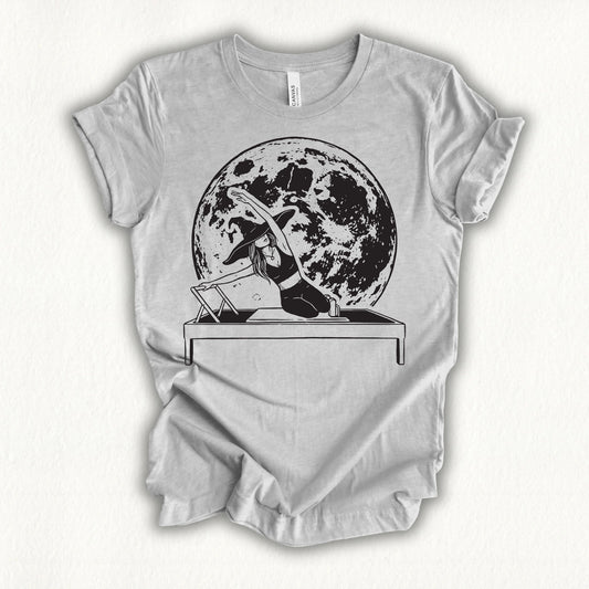 Witch under the moon T-shirt